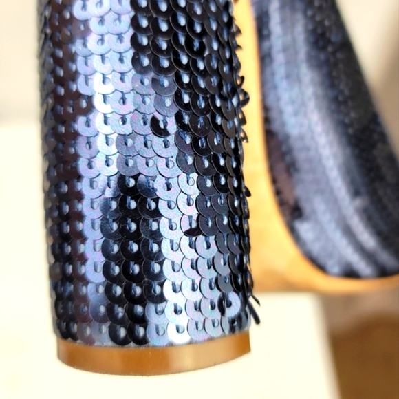 Dior Sequence Embellished Blue Almond Toe Block Heels Pumps Size 37.5 - Picture 11 of 11